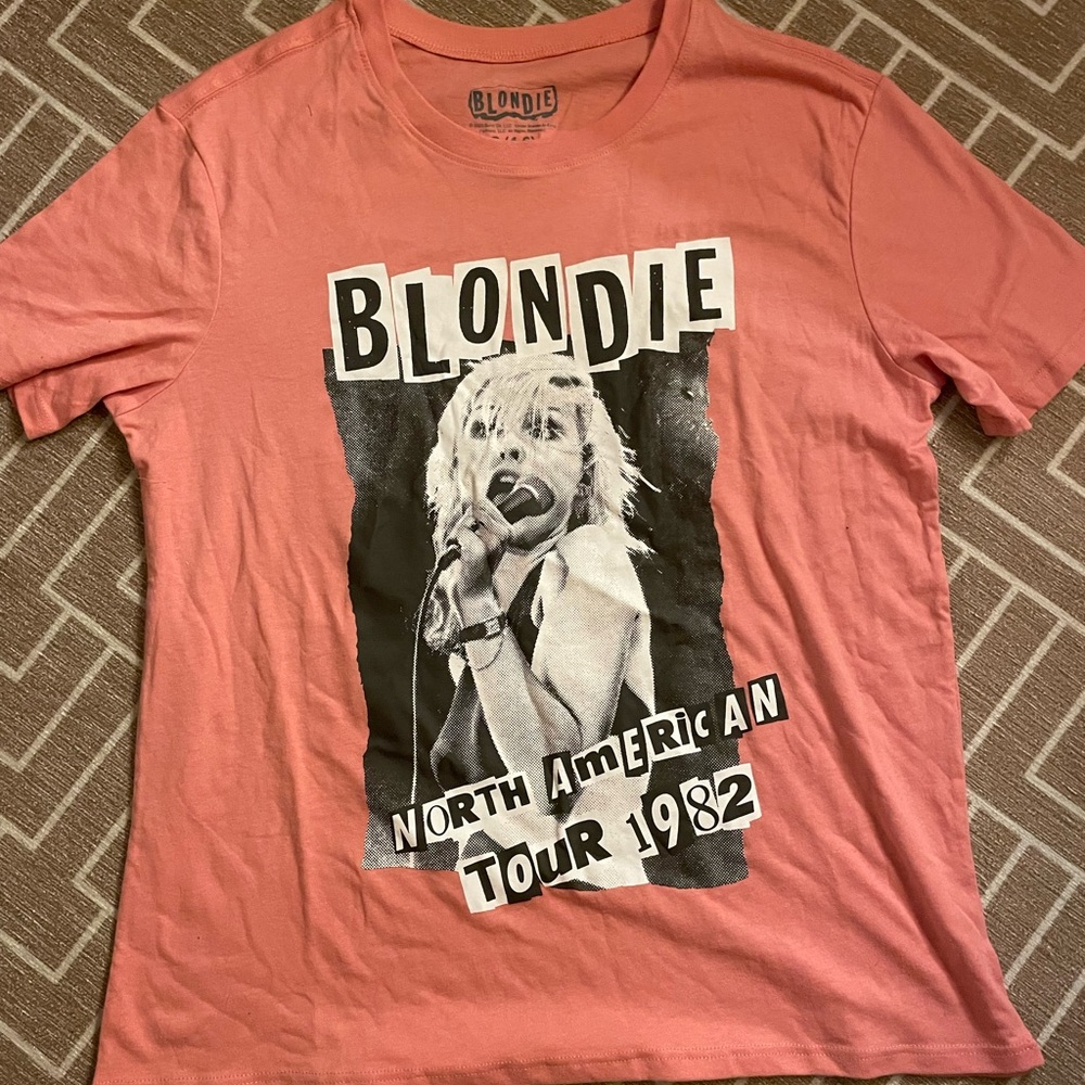 Blondie Tour shirt 💖⚡️
